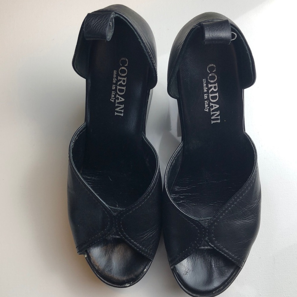 Women’s wedge heel